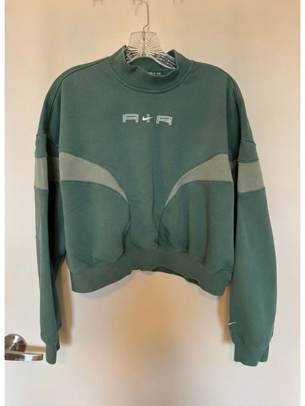 Vintage Nike Air Green Crewneck Mockneck Slight Cropped Sweatshirt Size L